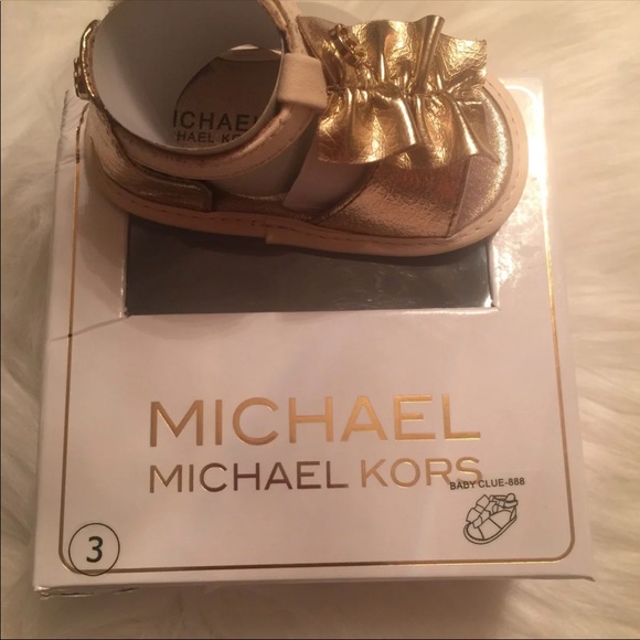 MICHAEL KORS BABY CLUE SHOES SIZE 3 - Picture 4 of 6